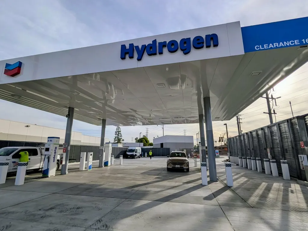 Chevron Carson hydrogen refueling station